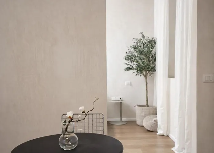 221 District, Loft Al Colosseo Apartment